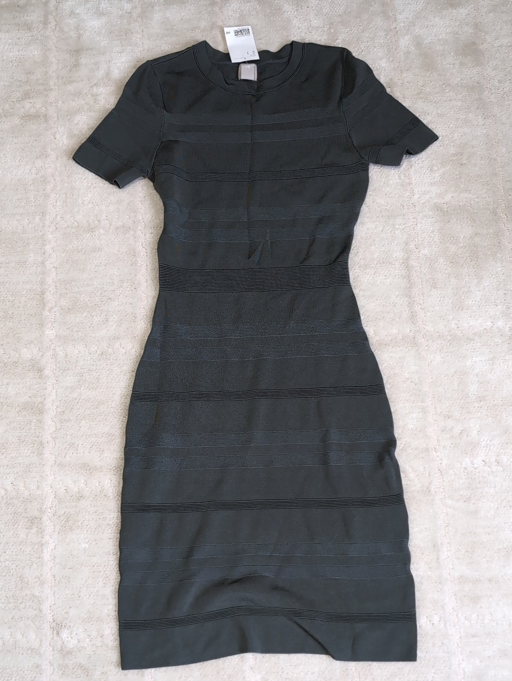 Bodycon green dress BNWT size small